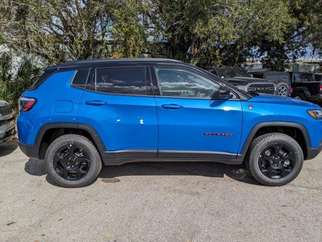 new 2024 Jeep Compass car, priced at $28,495