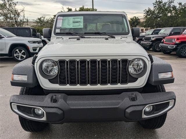 new 2025 Jeep Gladiator car, priced at $36,515