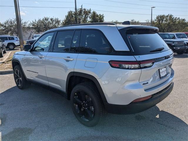 new 2025 Jeep Grand Cherokee car, priced at $34,675