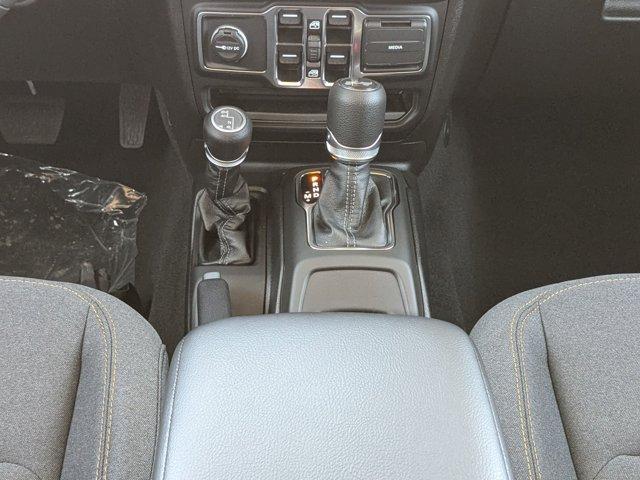 new 2025 Jeep Wrangler car, priced at $44,210