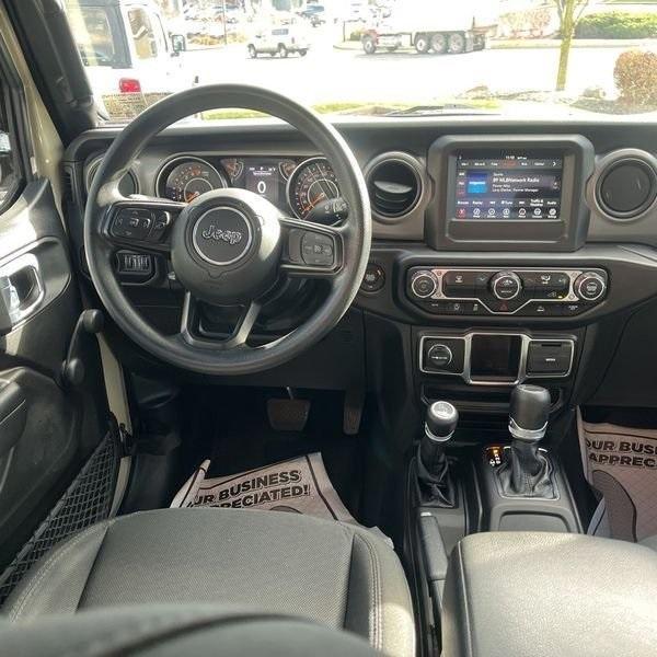 used 2022 Jeep Gladiator car, priced at $29,992