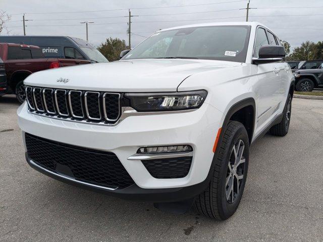 new 2025 Jeep Grand Cherokee car, priced at $39,997