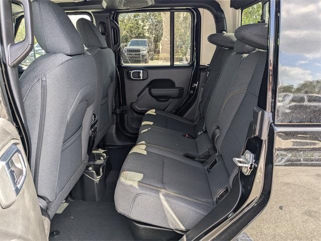 new 2025 Jeep Gladiator car, priced at $42,975