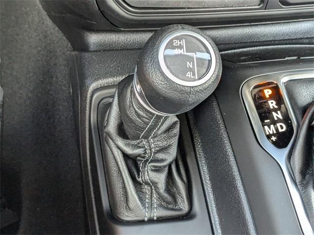 new 2025 Jeep Gladiator car, priced at $42,975