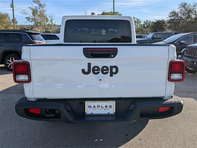 new 2025 Jeep Gladiator car, priced at $41,290