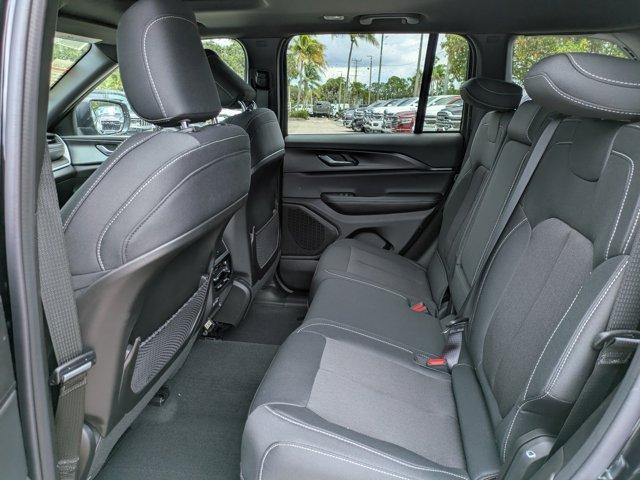 new 2025 Jeep Grand Cherokee car, priced at $35,470