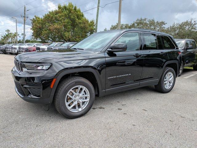 new 2025 Jeep Grand Cherokee car, priced at $35,470