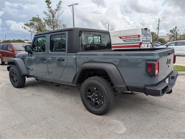 new 2025 Jeep Gladiator car, priced at $39,800