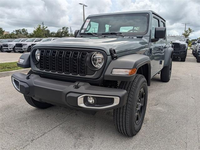 new 2025 Jeep Gladiator car, priced at $39,800