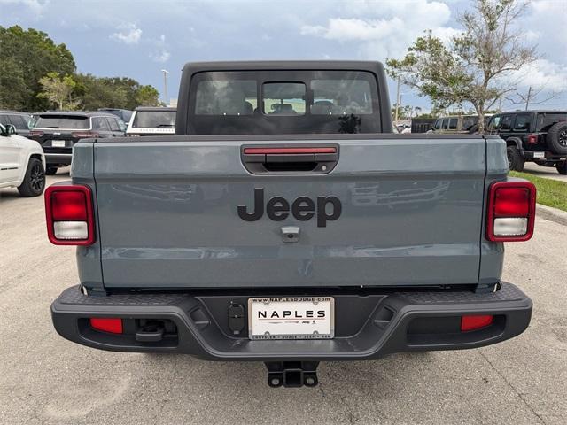 new 2025 Jeep Gladiator car, priced at $39,800