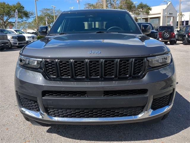 used 2023 Jeep Grand Cherokee car, priced at $32,493