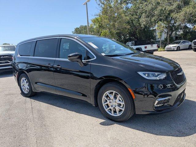 new 2026 Chrysler Pacifica car, priced at $37,740