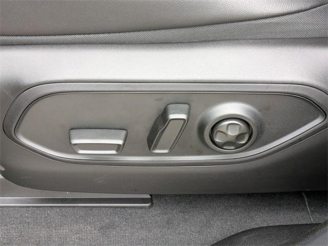 new 2025 Jeep Grand Cherokee car, priced at $37,495