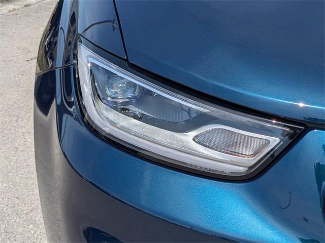 new 2025 Chrysler Pacifica car, priced at $48,935