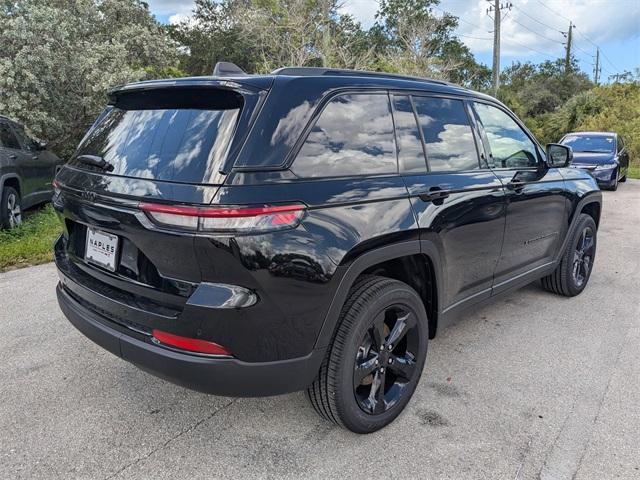 new 2025 Jeep Grand Cherokee car, priced at $42,370