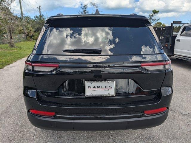 new 2025 Jeep Grand Cherokee car, priced at $42,370