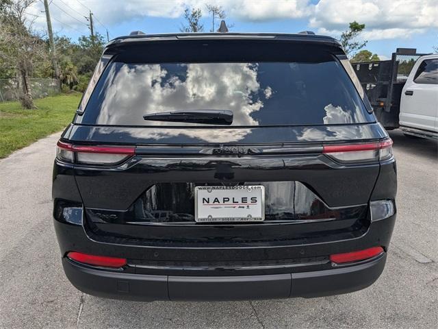 new 2025 Jeep Grand Cherokee car, priced at $42,370