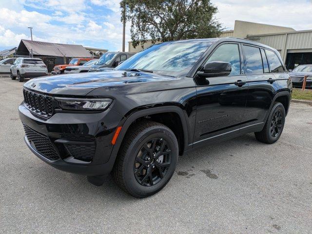 new 2025 Jeep Grand Cherokee car, priced at $36,925
