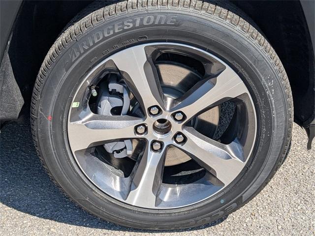 new 2025 Jeep Grand Cherokee L car, priced at $47,360
