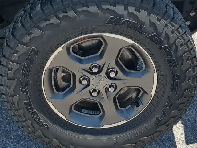 used 2021 Jeep Gladiator car, priced at $35,991