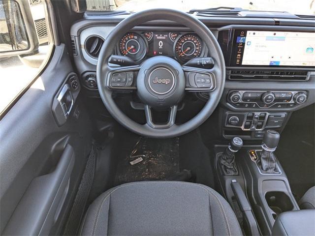 new 2025 Jeep Gladiator car, priced at $40,980