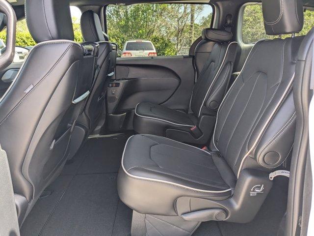 new 2025 Chrysler Pacifica car, priced at $52,965