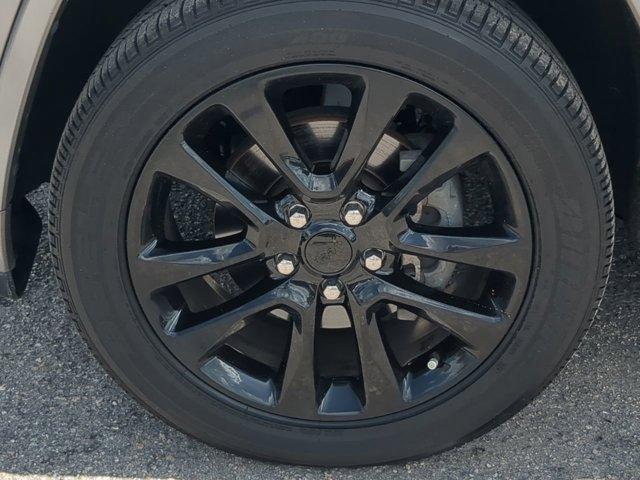 used 2019 Jeep Grand Cherokee car, priced at $19,692
