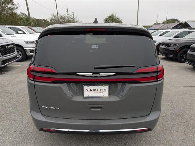 new 2025 Chrysler Pacifica car, priced at $41,920