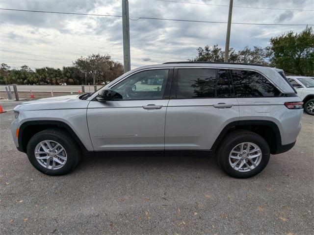 new 2025 Jeep Grand Cherokee car, priced at $42,570