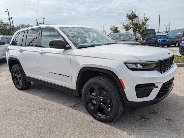 new 2025 Jeep Grand Cherokee car, priced at $33,980