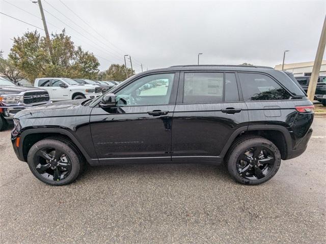 new 2025 Jeep Grand Cherokee car, priced at $39,975