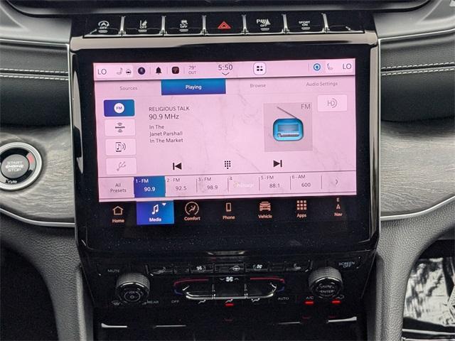 new 2025 Jeep Grand Cherokee car, priced at $41,326