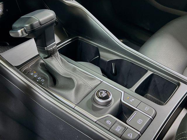 used 2024 Kia Sorento car, priced at $29,610