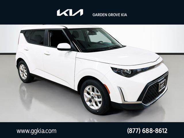 new 2025 Kia Soul car, priced at $22,610