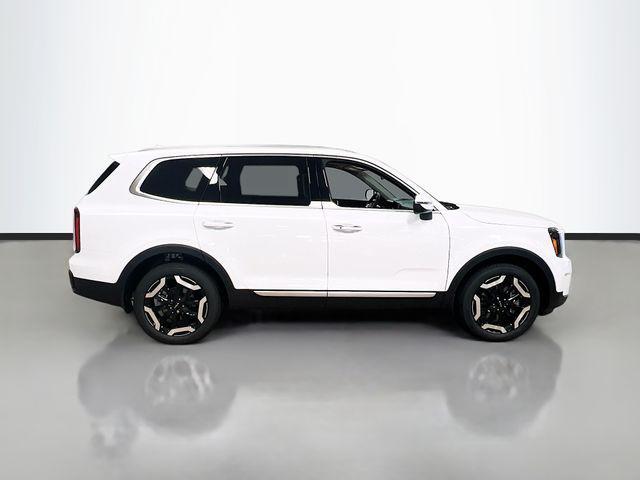 new 2025 Kia Telluride car, priced at $40,805
