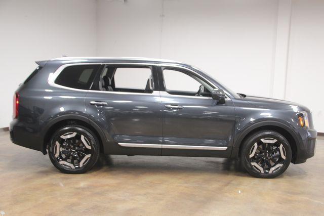 used 2024 Kia Telluride car, priced at $39,999