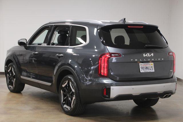 used 2024 Kia Telluride car, priced at $39,999