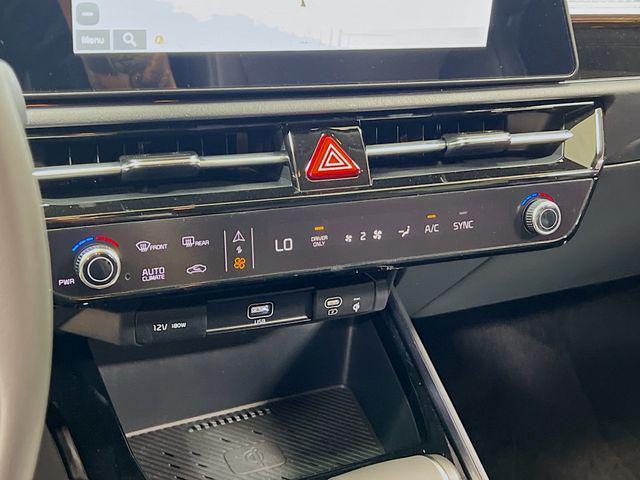new 2025 Kia Niro car, priced at $30,235