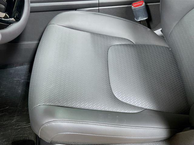 new 2026 Kia Carnival Hybrid car, priced at $51,328