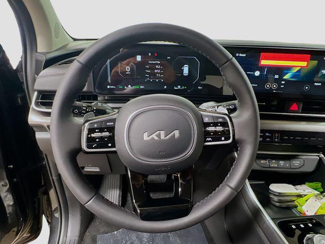 new 2026 Kia Carnival Hybrid car, priced at $51,328