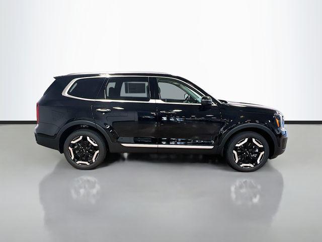 new 2025 Kia Telluride car, priced at $40,805