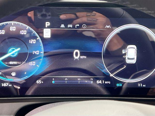 new 2025 Kia Sportage car, priced at $45,720