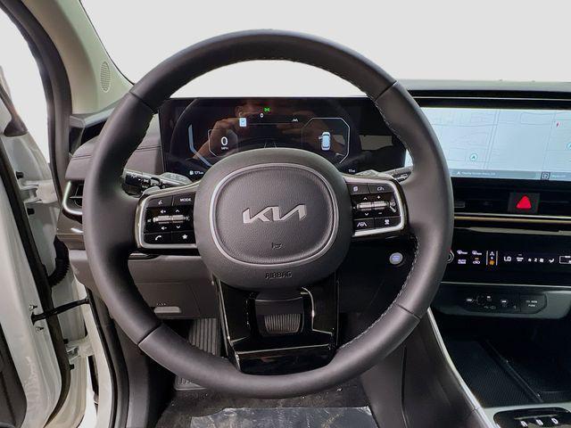 new 2025 Kia Carnival Hybrid car, priced at $56,660