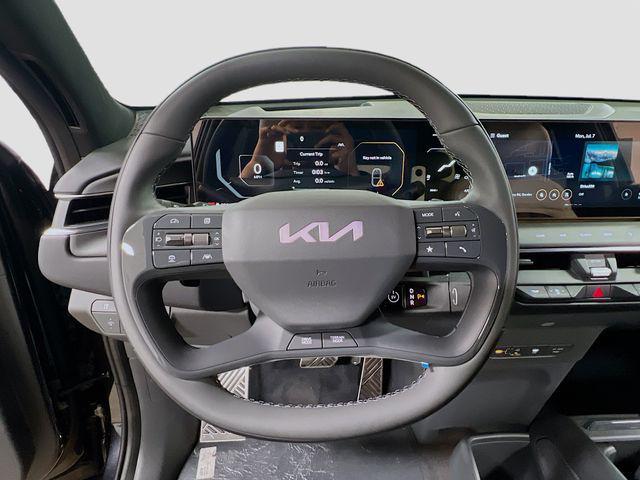 new 2026 Kia EV9 car, priced at $70,120