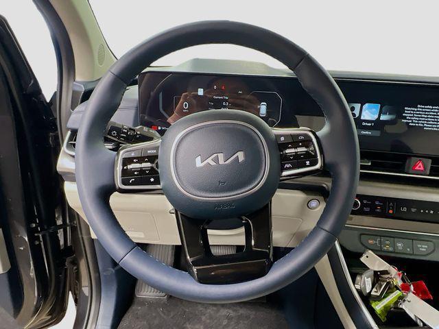 new 2026 Kia Carnival Hybrid car, priced at $53,820