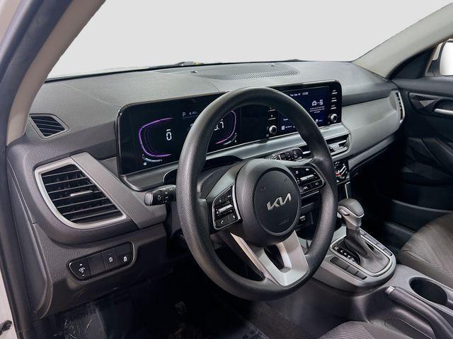 used 2024 Kia Seltos car, priced at $19,955