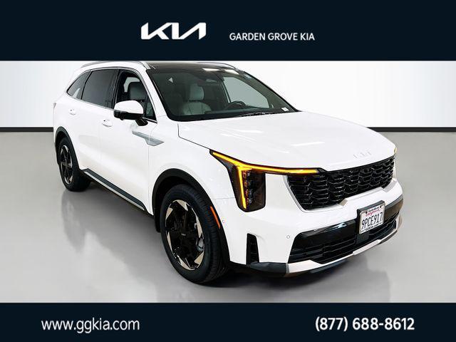 used 2025 Kia Sorento Hybrid car, priced at $44,999