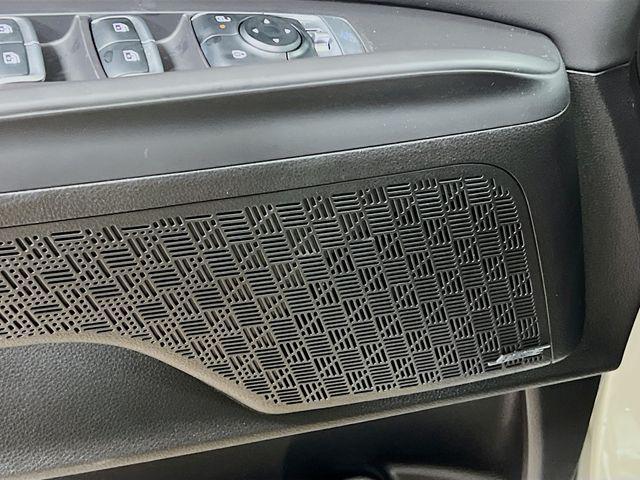 new 2026 Kia Carnival Hybrid car, priced at $55,020