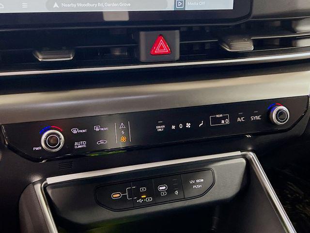 new 2026 Kia Carnival Hybrid car, priced at $55,020