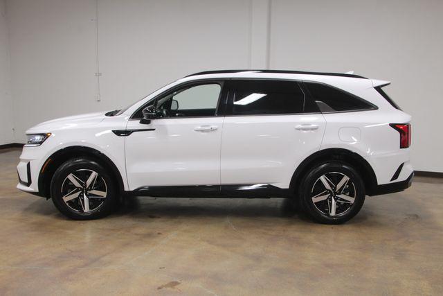 used 2022 Kia Sorento car, priced at $26,860